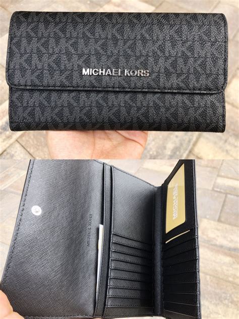 michael kors jet set checkbook wallet black|michael kors wallet double zip.